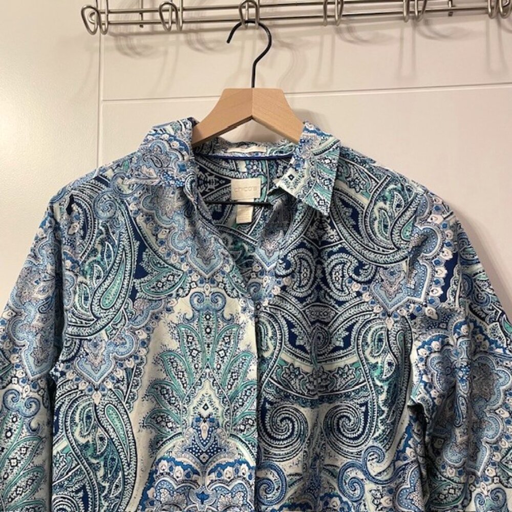 Chico's Gabrielle Paisley No-Iron Button Down Cotton Shirt Blue Green Medium - Picture 3 of 16
